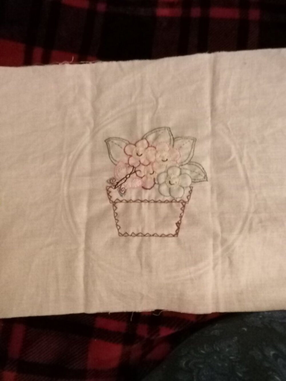 Sweet embroidered floral motif